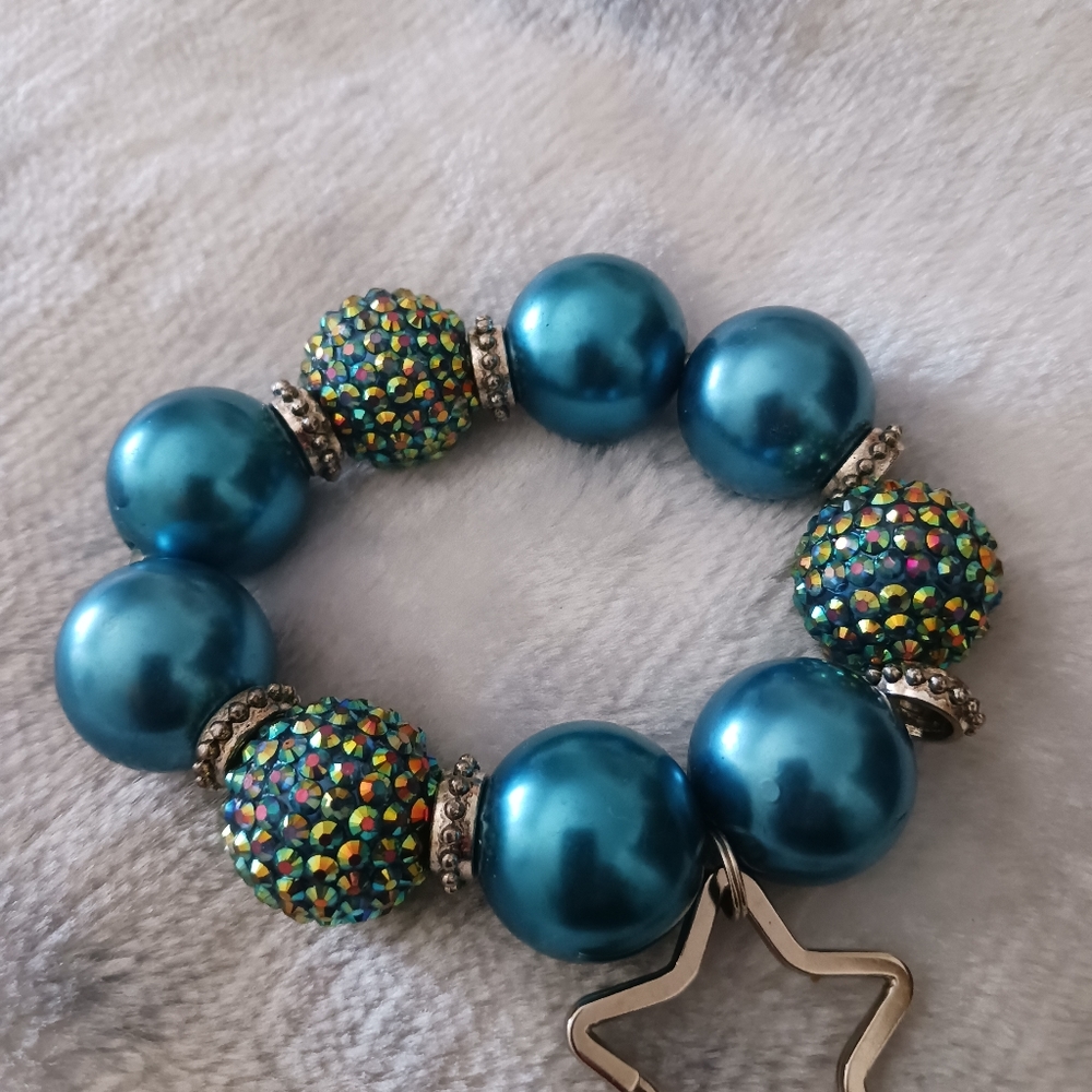 Cute Hand-made Bracelet/ key ring - Picture 5 of 6